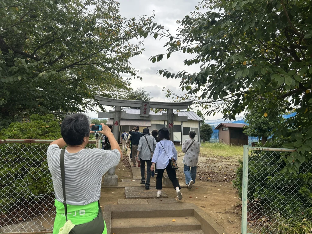 柏井4丁目の水神社